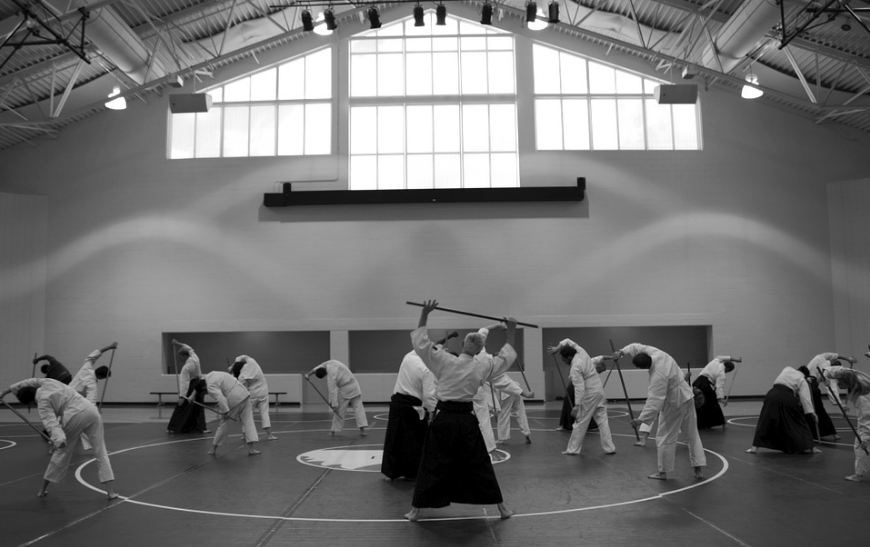 men training Aikido