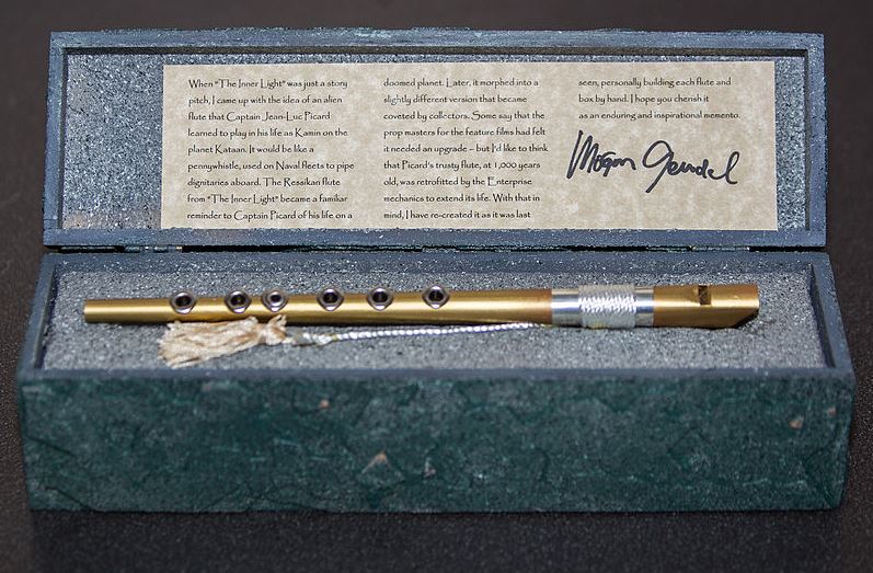 A replica of Picard’s Ressikan flute